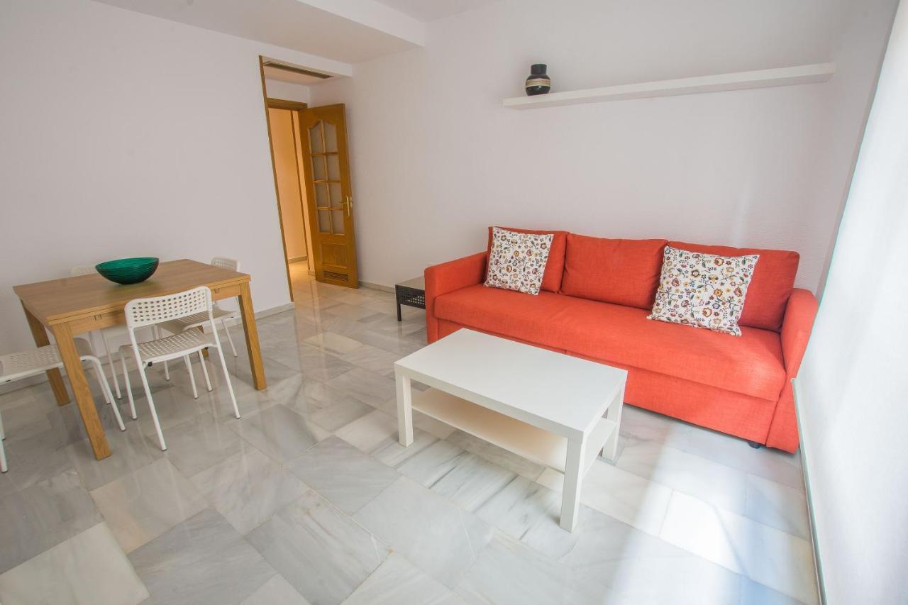 Qh Puerta Real Apartamento Granada Exterior foto