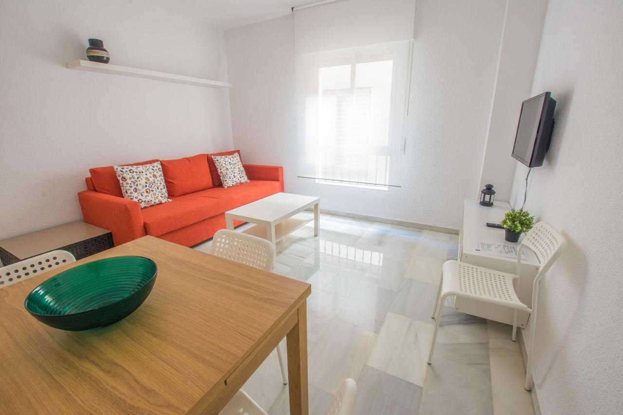 Qh Puerta Real Apartamento Granada Exterior foto